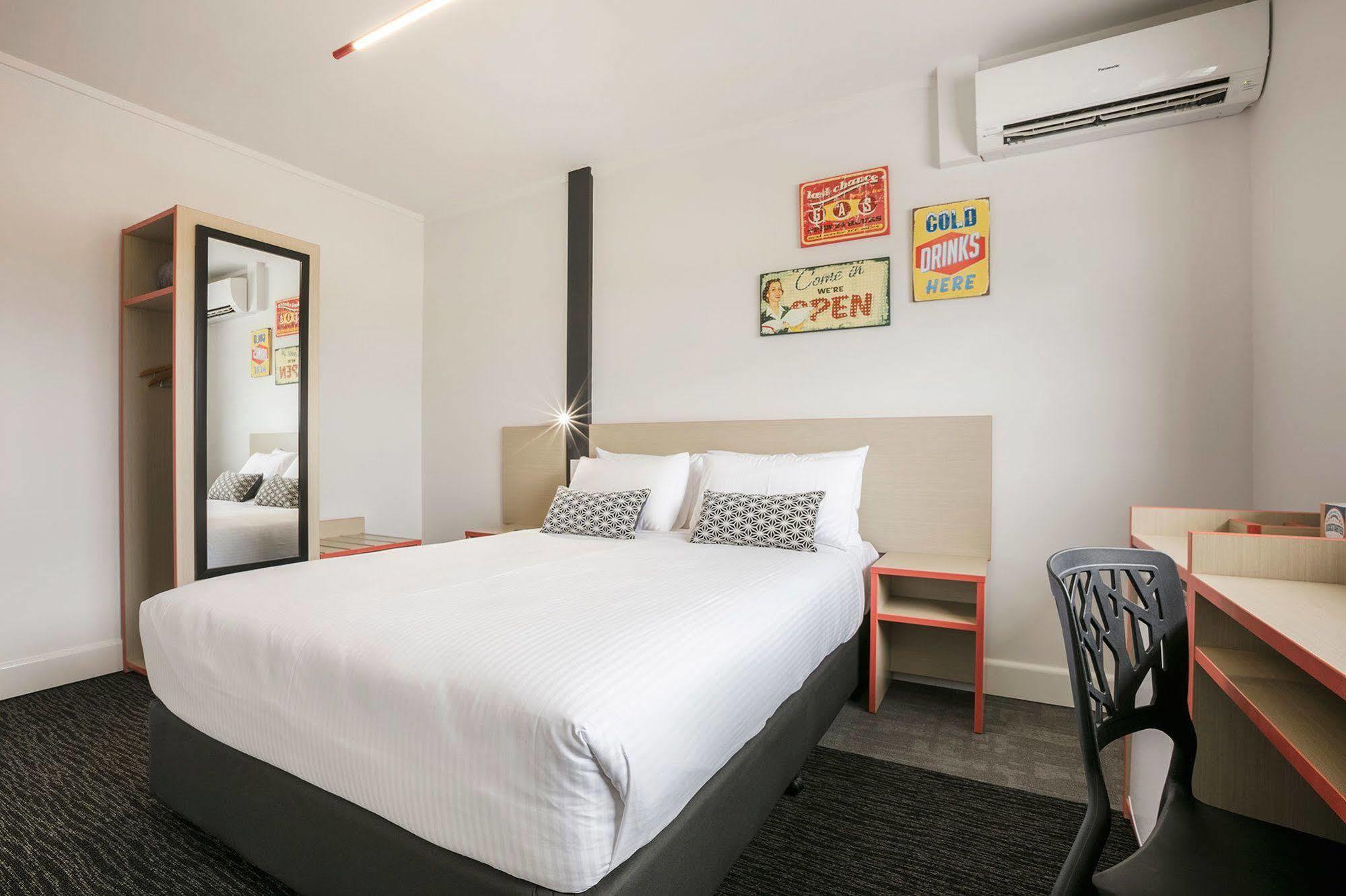 Hotel Nightcap At
