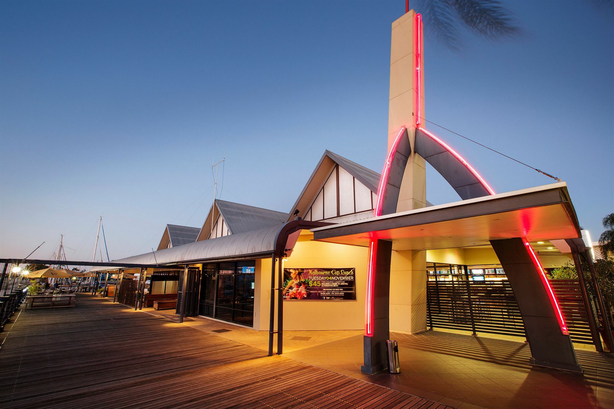 Hotel Nightcap At Kawana Waters